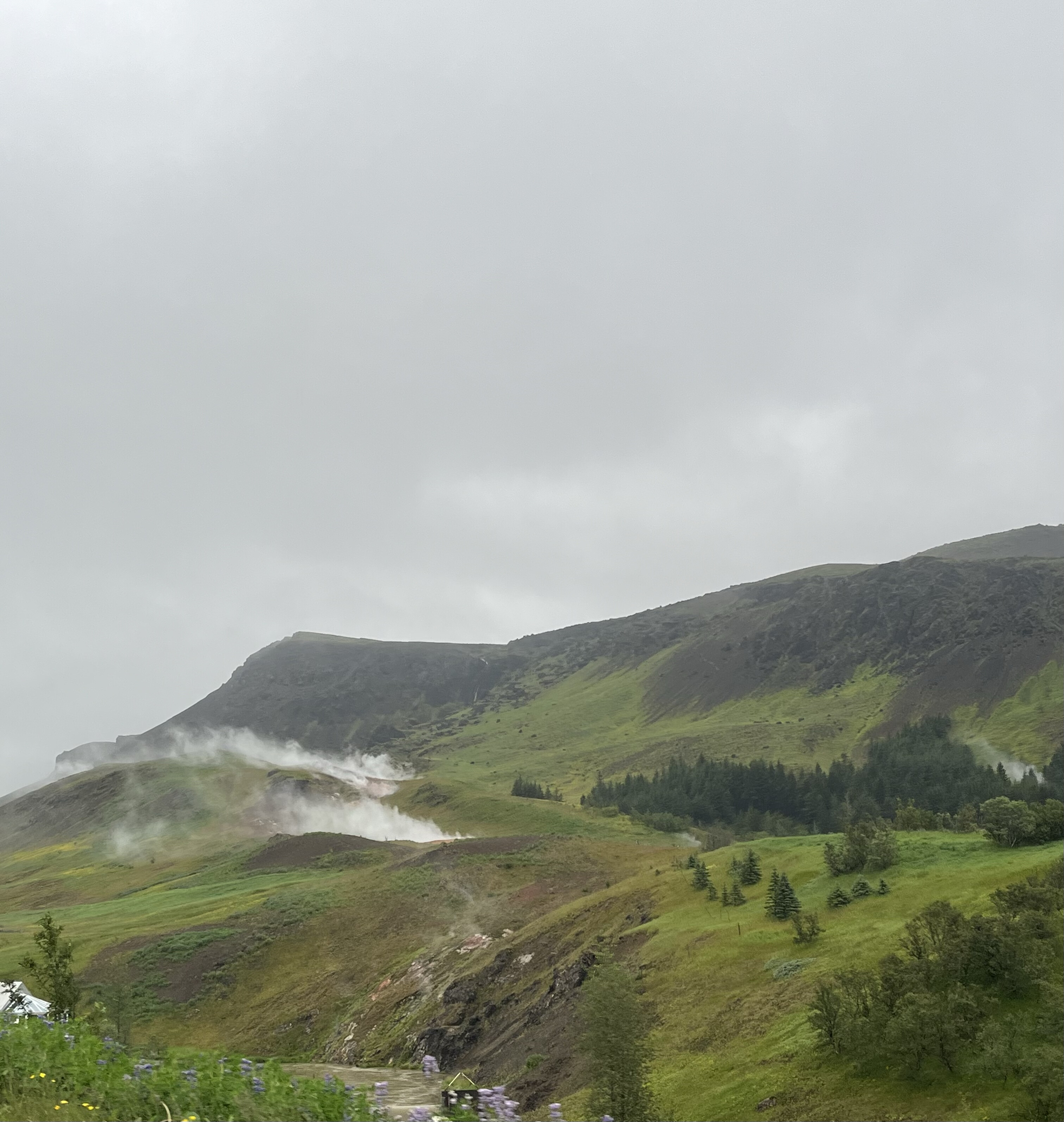 Iceland - tempImageSRUzkt.jpg